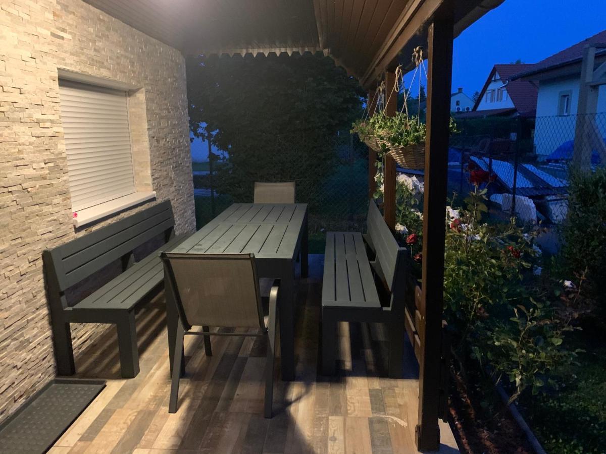 Balatonmáriafürdő nyaraló Esterno foto