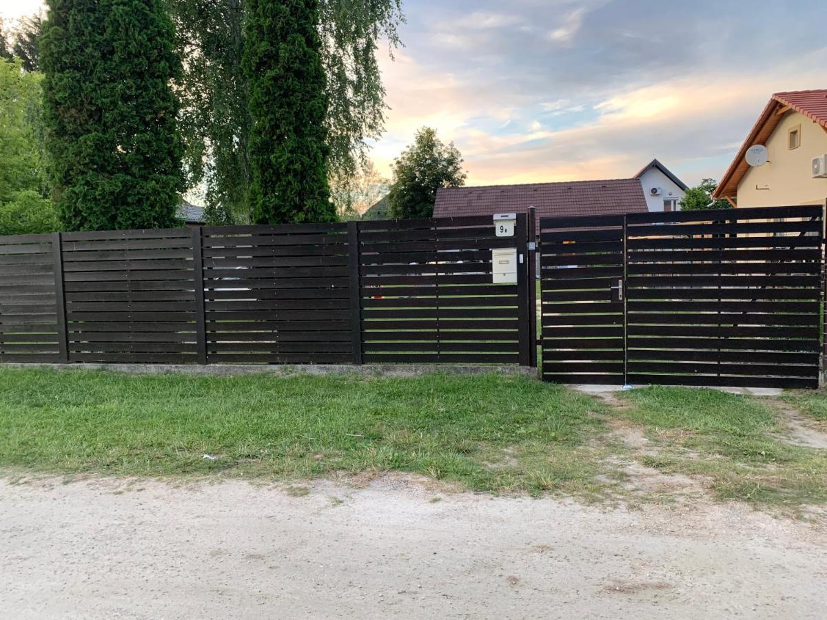 Balatonmáriafürdő nyaraló Esterno foto
