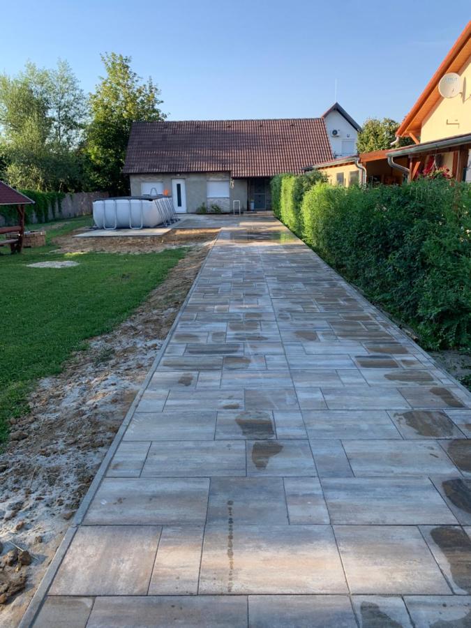 Balatonmáriafürdő nyaraló Esterno foto